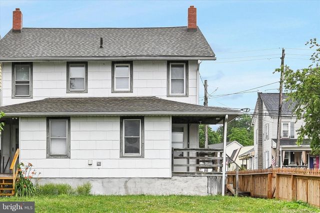 37-39 MECHANIC ST, Reinholds, PA 17569