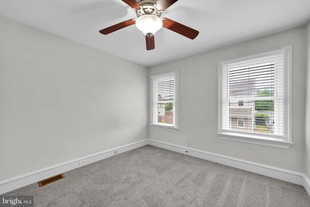 37-39 MECHANIC ST, Reinholds, PA 17569