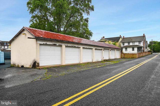 37-39 MECHANIC ST, Reinholds, PA 17569