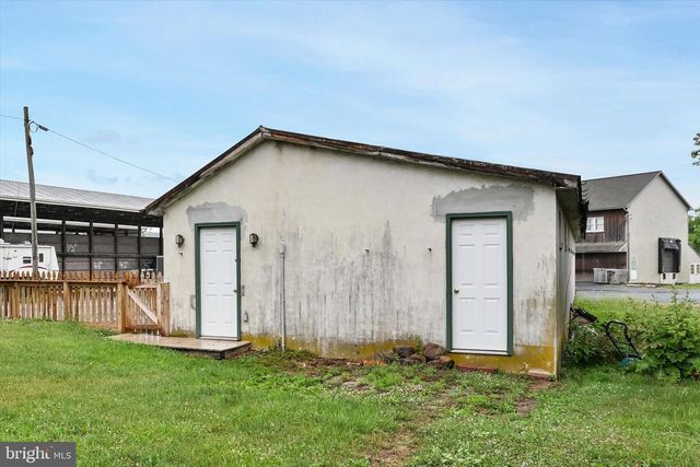37-39 MECHANIC ST, Reinholds, PA 17569