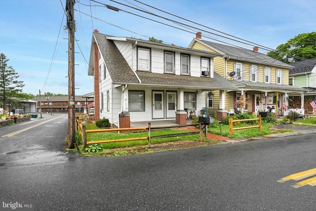 37-39 MECHANIC ST, Reinholds, PA 17569