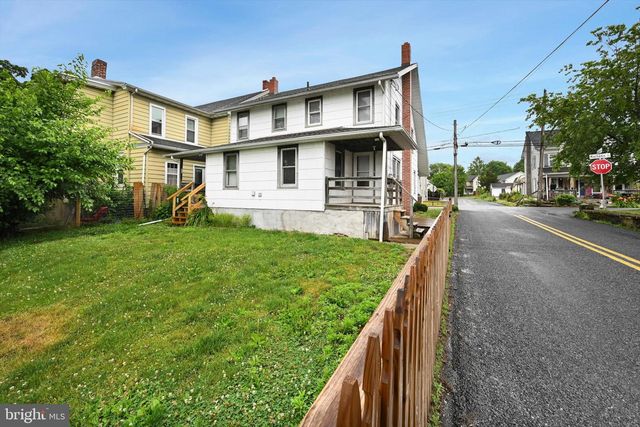 37-39 MECHANIC ST, Reinholds, PA 17569