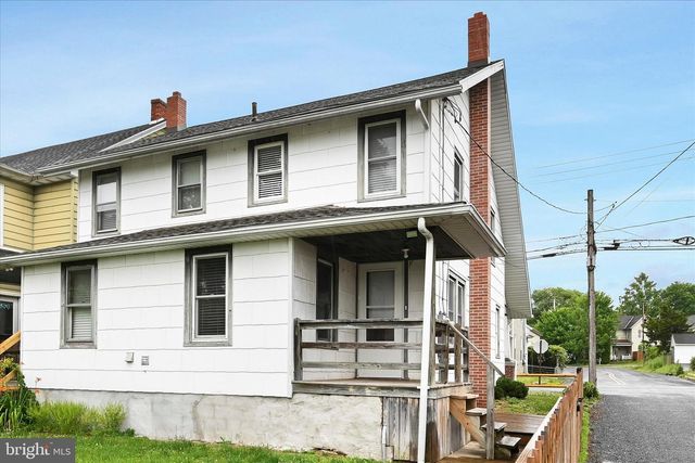 37-39 MECHANIC ST, Reinholds, PA 17569