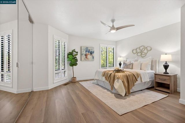 2340 Westcliffe Ln L, Walnut Creek, CA 94597