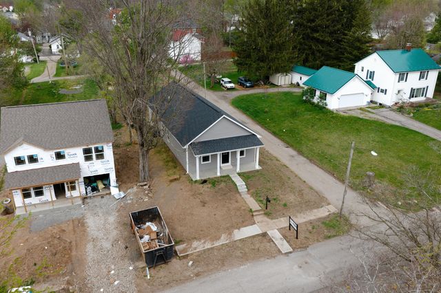 517 E Chillicothe Avenue 517 E Chillicothe Avenue, Bellefontaine, OH 43311