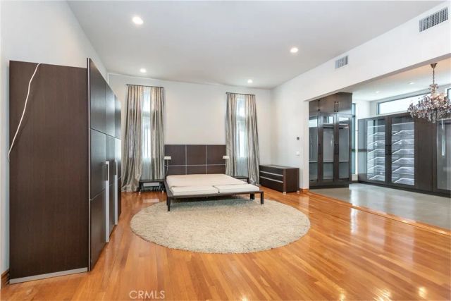 3965 Alta Mesa, Studio City, CA 91604