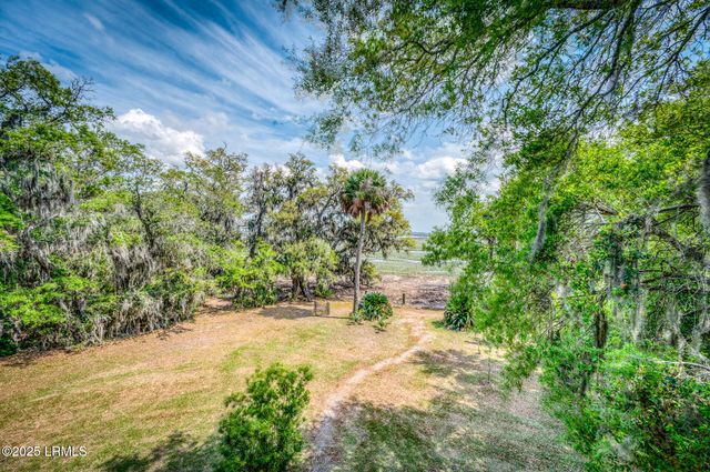 70 Nathan Pope Road, St. Helena Island, SC 29920