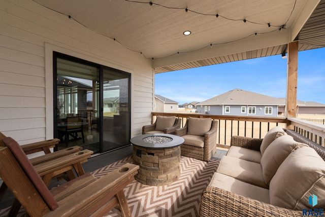 800 S James Ave Avenue, Tea, SD 57064