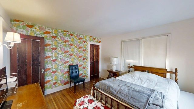 1416 N Clinton Boulevard, Bloomington, IL 61701