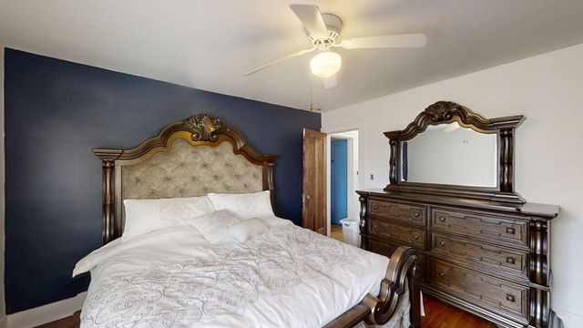 1416 N Clinton Boulevard, Bloomington, IL 61701