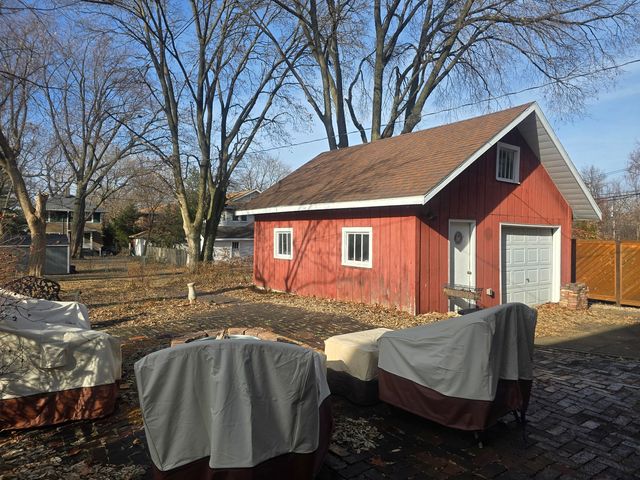 1416 N Clinton Boulevard, Bloomington, IL 61701