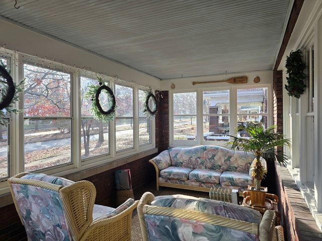 1416 N Clinton Boulevard, Bloomington, IL 61701