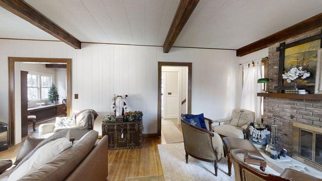 1416 N Clinton Boulevard, Bloomington, IL 61701