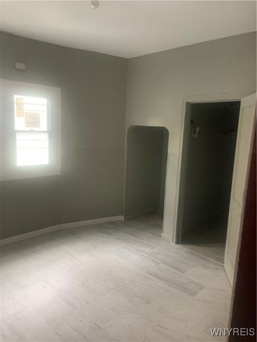 907 Walden Avenue, Buffalo, NY 14211