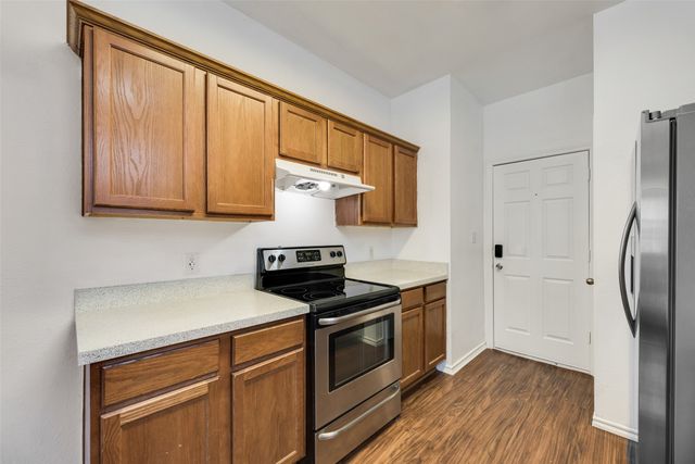 303 Texas Drive, Lake Dallas, TX 75065
