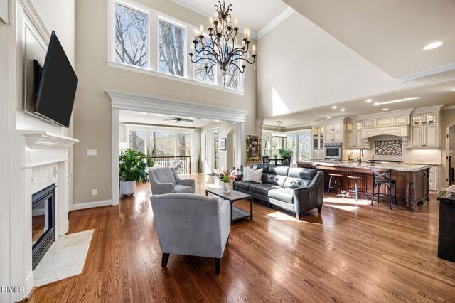 105 Glade Park Road, Cary, NC 27518