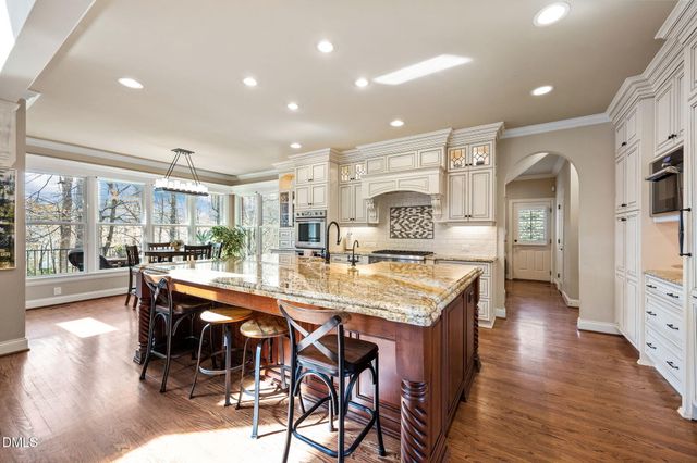 105 Glade Park Road, Cary, NC 27518