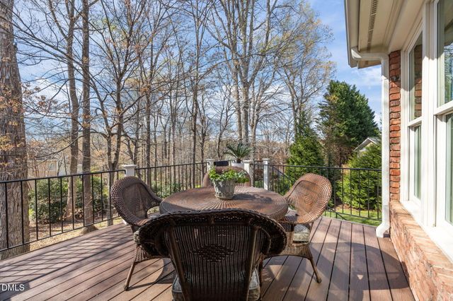 105 Glade Park Road, Cary, NC 27518