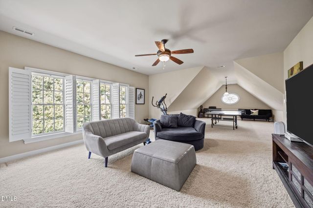 105 Glade Park Road, Cary, NC 27518