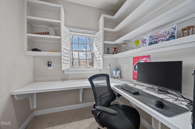 105 Glade Park Road, Cary, NC 27518