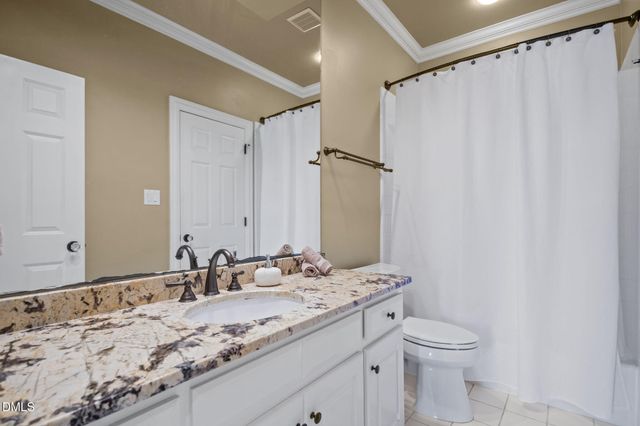 105 Glade Park Road, Cary, NC 27518