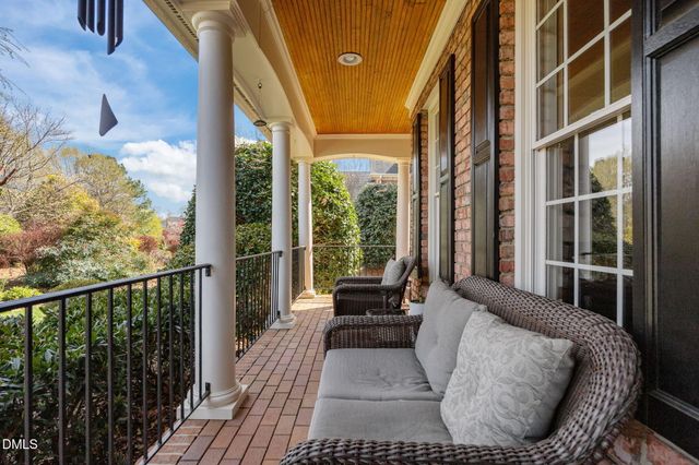 105 Glade Park Road, Cary, NC 27518