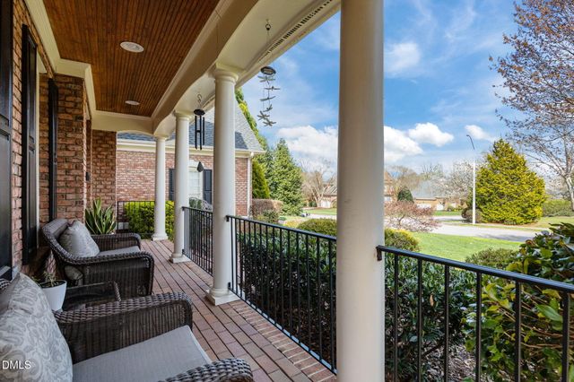 105 Glade Park Road, Cary, NC 27518