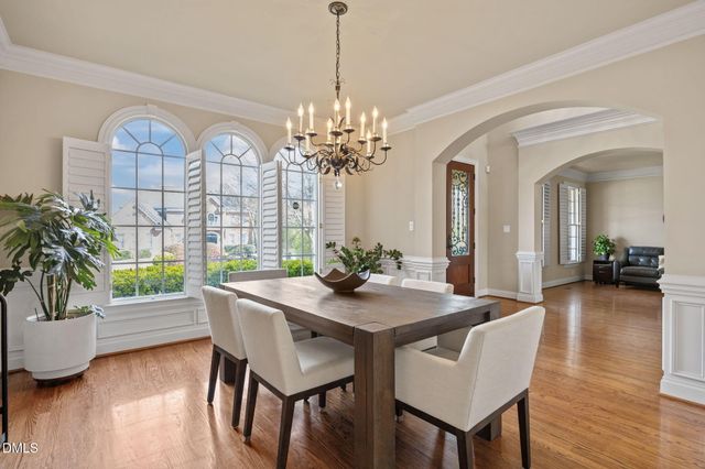 105 Glade Park Road, Cary, NC 27518