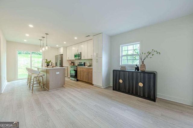 1458 Eason Street NW, Atlanta, GA 30314