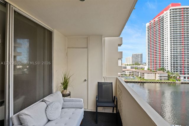 1833 S Ocean Dr 809, Hallandale Beach, FL 33009