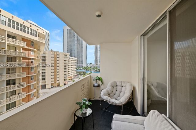 1833 S Ocean Dr 809, Hallandale Beach, FL 33009