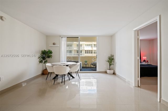 1833 S Ocean Dr 809, Hallandale Beach, FL 33009
