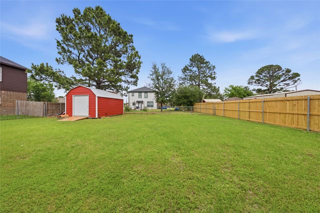 236 Seacraft Drive, Gun Barrel City, TX 75156