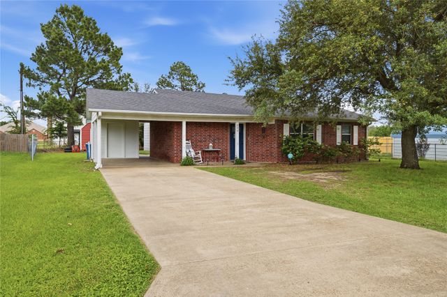 236 Seacraft Drive, Gun Barrel City, TX 75156