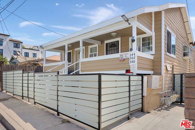 340 Firmin Street, Los Angeles, CA 90026