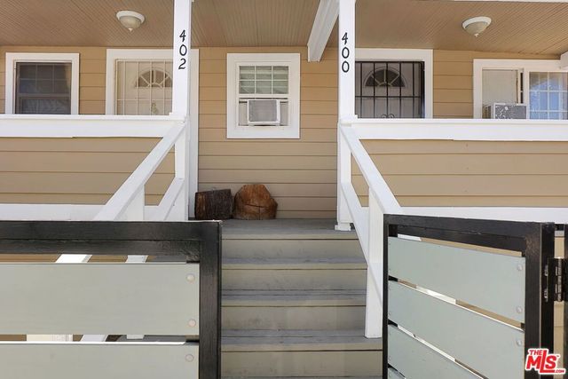 340 Firmin Street, Los Angeles, CA 90026