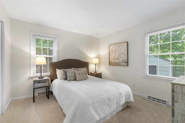 10924 Sunset Hills Dr, North Chesterfield, VA 23236