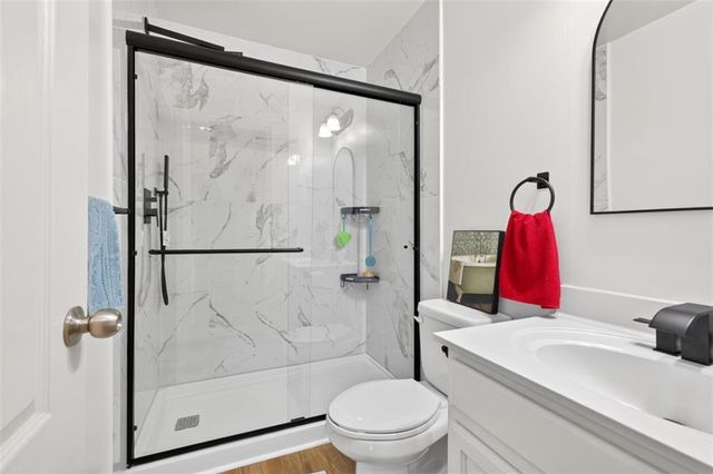 4821 Clarkstone Circle, Flowery Branch, GA 30542