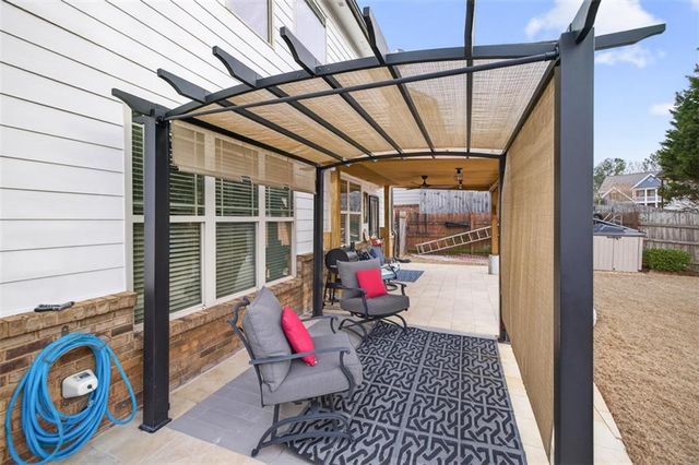 4821 Clarkstone Circle, Flowery Branch, GA 30542