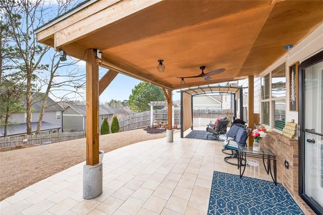 4821 Clarkstone Circle, Flowery Branch, GA 30542