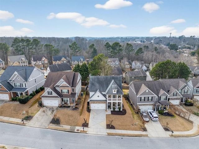 4821 Clarkstone Circle, Flowery Branch, GA 30542
