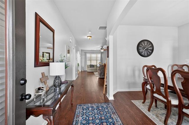 4821 Clarkstone Circle, Flowery Branch, GA 30542