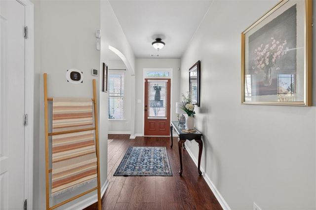 4821 Clarkstone Circle, Flowery Branch, GA 30542