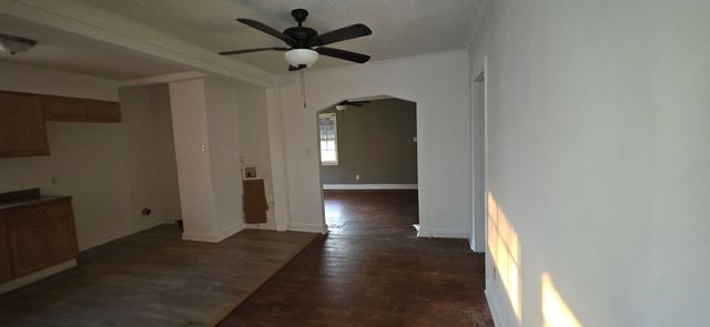 1758 MCMILLAN ST, Memphis, TN 38106