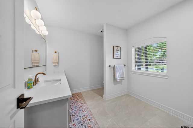 3409 Pebblebrook Dr, Tyler, TX 75707