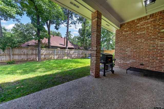 3409 Pebblebrook Dr, Tyler, TX 75707