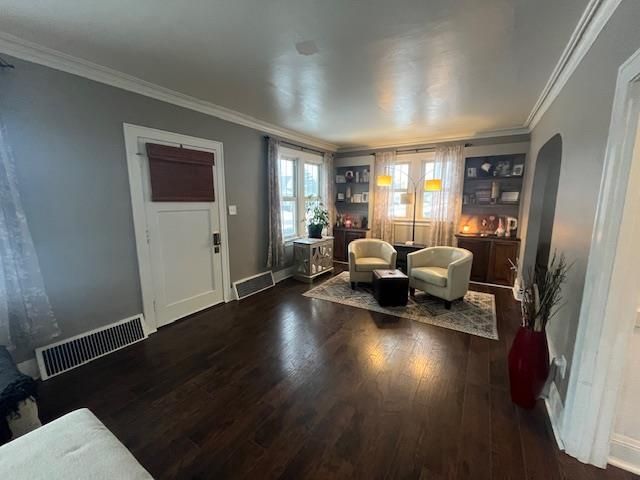 1613 17TH AVENUE, Menominee, MI 49858