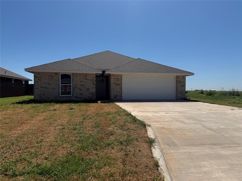 1808 Sommerset Place, Altus, OK 73521