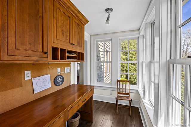 8 Terrell Lane, Stony Brook, NY 11790