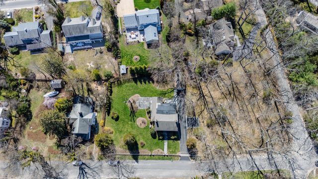 8 Terrell Lane, Stony Brook, NY 11790